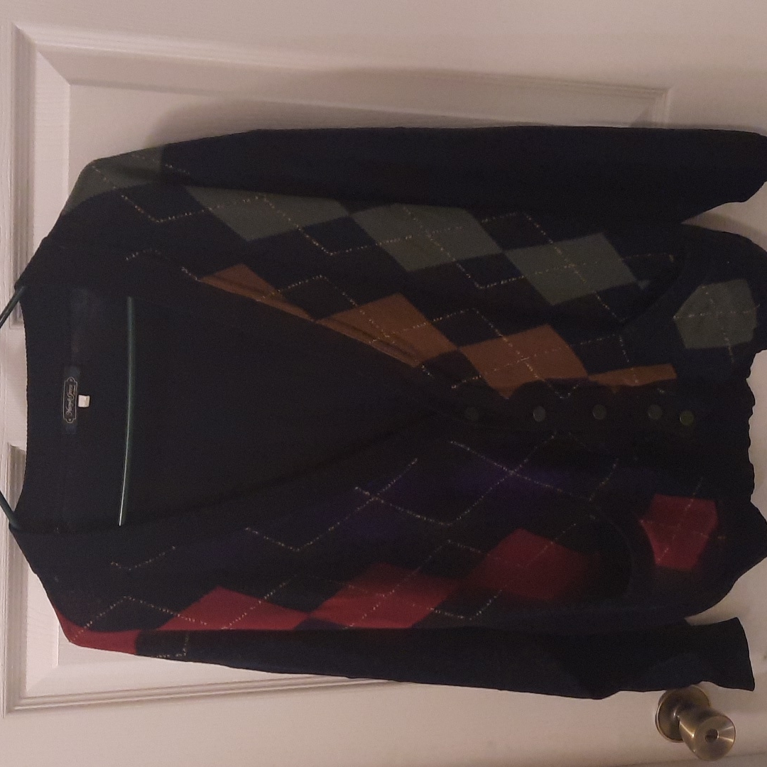 Button Sweater W/Pockets Size: Large